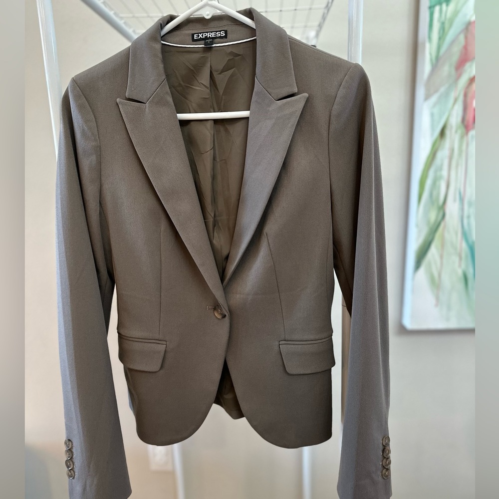 One Button Studio Stretch Jacket - image 1